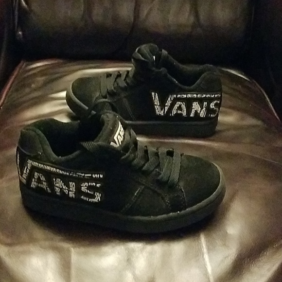 vans widow shoes